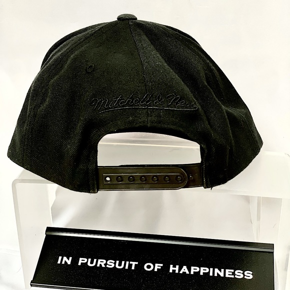 Chicago Bulls SnapBack - Picture 3 of 3